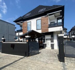 4 room house