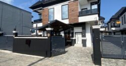 4 room house